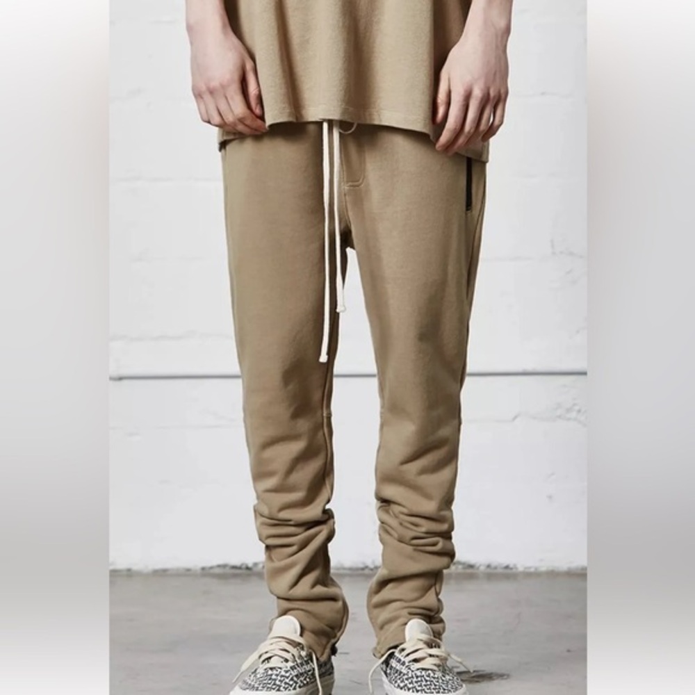FOG Fear of God Essentials Drawstring Jogger Sweatpants Pants in Chinchilla